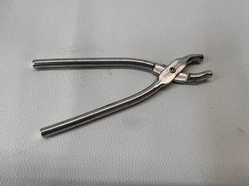 
Basic Hog Ring Pliers