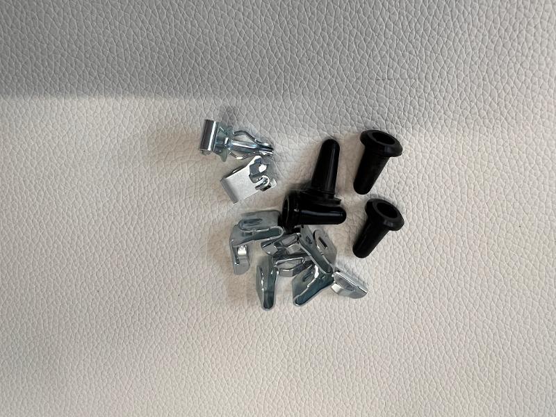
Baywindow Bus Clips and Boots